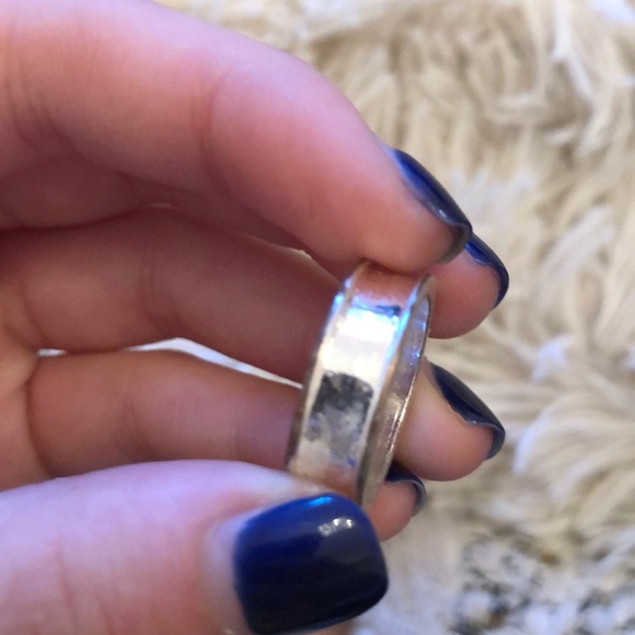 7 Rings - Picture 7 of 8